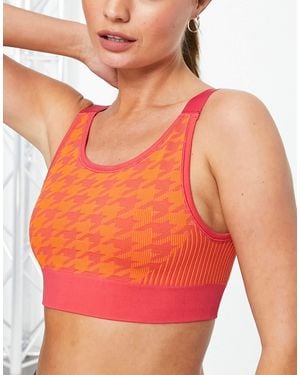 4505 Asos Seamless Jacquard Medium Support Sports Bra - Pink