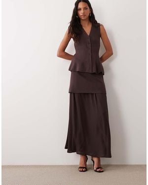 Y.A.S Gebreide Minirok Met Chiffon Maxirok Co-Ord - Bruin
