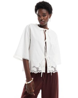 ONLY 3/4 Sleeve Tie Front Embroidered Top - White