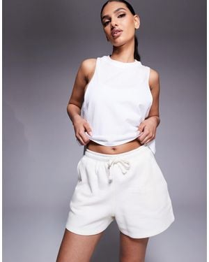 4505 Heavyweight Cotton Sweat Shorts With Quick-dry Finish - White