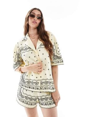 ASOS Camp Collar Shirt With Bandana Embroidery - White