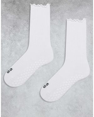 4505 2 Pack Non Slip Grip Lettuce Edge Pilates Crew Socks - White