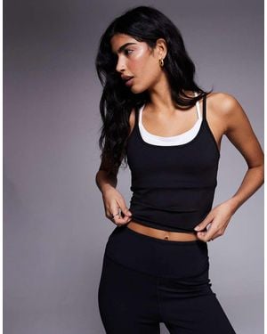 4505 Double Layer Strappy Tank With Removable Padding - Black