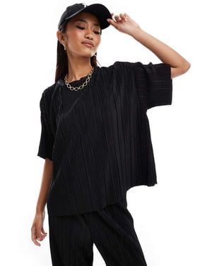 ONLY Boxy Plisse T-Shirt Co-Ord - Black