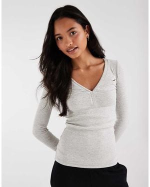 Hollister Long Sleeve V Neck Top - Grey