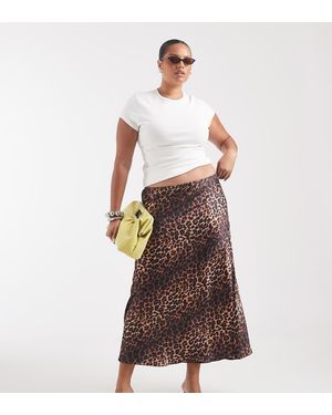 ASOS Asos Design Curve Satijnen Bias Maxi-Rok Met Dierenprint - Bruin