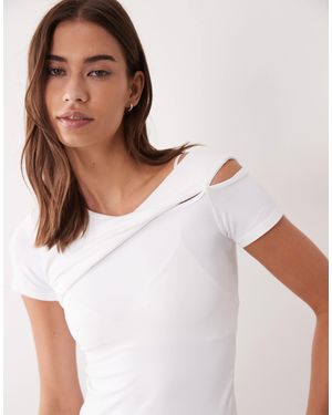 4505 Plush Handle Asymmetric Drape Detail Cap Sleeve Studio Top - White