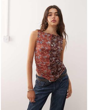 Reclaimed Vintage Slash Neck Tank Top With Tie Detail - Red
