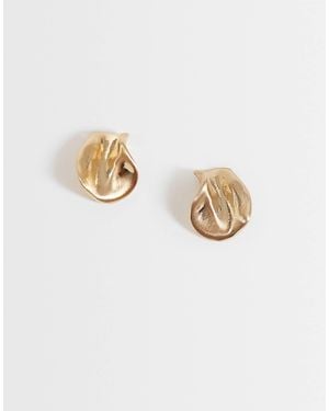 ASOS Puces d'oreilles à design moulé en or brossé - or - Blanc
