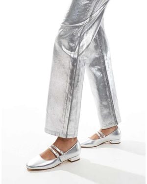 New Look Double Strap Flat Shoe - White