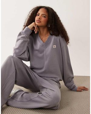 Calvin Klein Sweatshirt Van French Terry Met Lange Mouwen En V-Hals - Bruin
