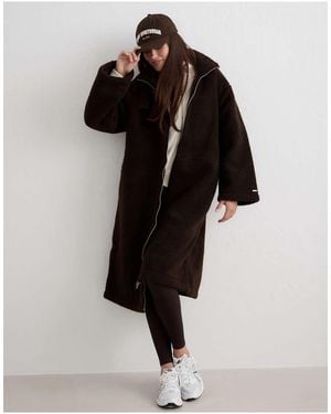 Aim'n Chocolate Pile Coat - Black