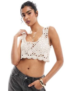 NARRATED Crochet Cropped Vest Top - White