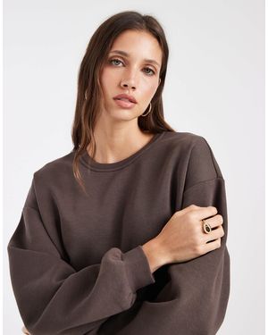 Vero Moda Oversized Slouchy Sweatshirt - Brown
