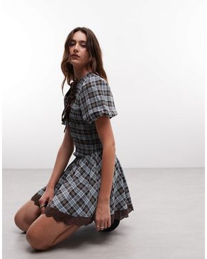 Daisy Street Minikleid mit smokpartie und tiefer taille mit samtschleifen - Weiß