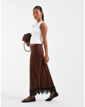 Vero Moda Satin Midi Skirt With Lace Detail Hem - Brown