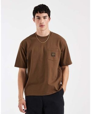 Levi's Camiseta Workwear Con Bolsillo - Marrón