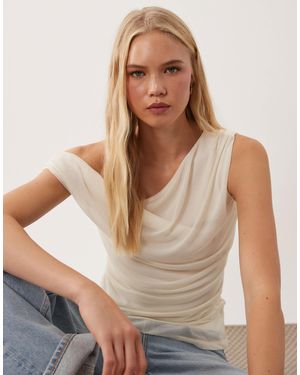Vila Top en tulle froncé à épaules dénudées couleur crème - Blanc