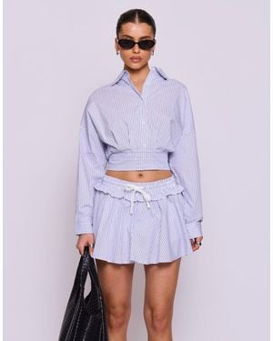 Missy Empire Pinstripe Cropped Shirt - Blue