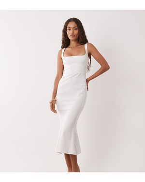 Vesper Petite Mouwloze Midi-Jurk Van Bengaline Met Vierkante Hals En Zeemeerminnenrok - Wit