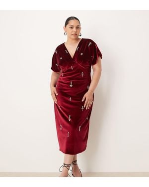 Hope & Ivy Plus V-Neck Embellished Velvet Midi Dress - Red