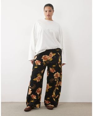 ASOS Asos Design Curve Printed Barrel Leg Trouser - White