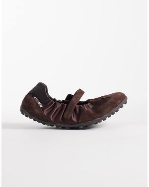 Bronx Gravit-yy Ballet Flats - Brown