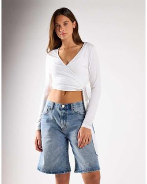 agon® Wrap Crop Top - Blue