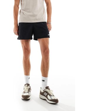 New Balance – sport essentials – gefütterte shorts - Schwarz