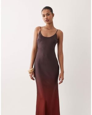 chinese dress ladies Edikted Johanna Cowl Neck Top - Black main image 1