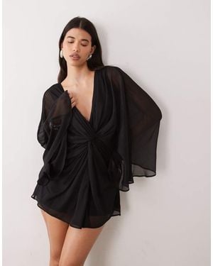 ASOS Mini Jurk Met Lange Mouwen, Gedraaide Voorkant En Open Achterkant - Zwart