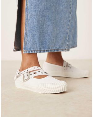 Vans Mary Jane Cross Strap Ballet Court Shoes With Buckle Detailing - Blue