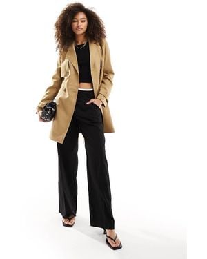 Vero Moda Gabardina Corta Color Camel De -Beis Neutro - Blanco