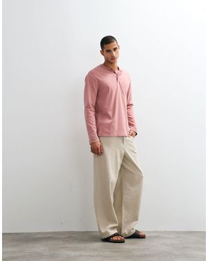 ASOS T-shirt décontracté à manches longues et col tunisien - délavé - Rose