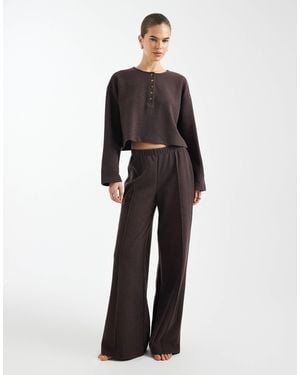 Miss Selfridge – angeraute hose mit weitem bein - Braun