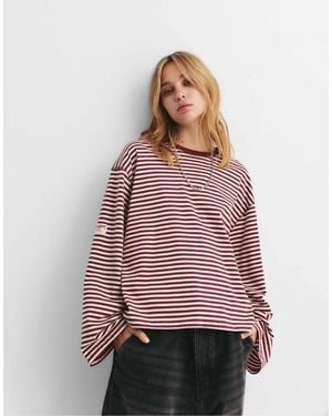 Pull&Bear – gestreiftes t-shirt - Rot