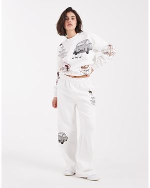 Six Stories Sweatpant Met Winterse Bruidsprint - Wit