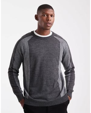 ASOS T-shirt ras - Gris
