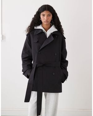 Weekday – kurzer oversize-trenchcoat - Schwarz