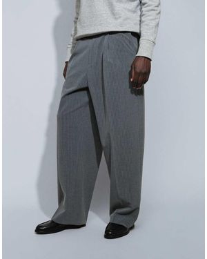 Weekday Uno Pantalones De Sastre Holgados De Raya Diplomática Gris