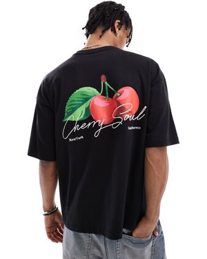 Pull&Bear 'cherry Soul' Back Graphic T-shirt - Black