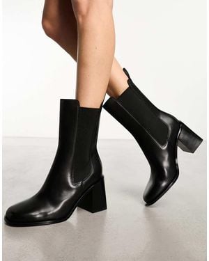 & Other Stories Soft Square Heeled Ankle Boots - Black