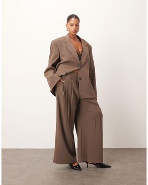 ARRANGE Curve Pleated Wide Leg Trouser Co-ord - Natural