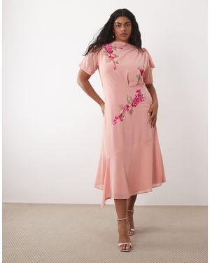 Hope & Ivy Plus Slash Neck Tie Shoulder Embroidered Midi Dress - Pink