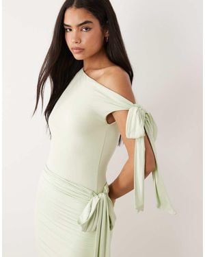Wanderdoll Body Verde Ceñido Con Diseño Moldeador De Tres Capas, Hombro Caído Y Lazada Lateral Nelly De (Parte De Un Conjunto) - Neutro