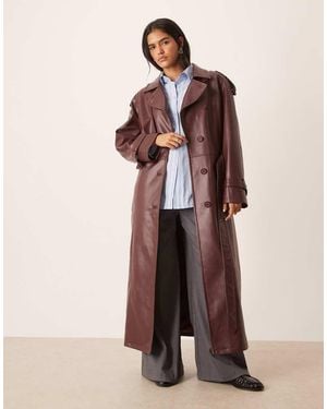 Urbancode Gabardina Burdeos Extragrande Con Sisas Caídas De Cuero Sintético De -Rojo - Neutro