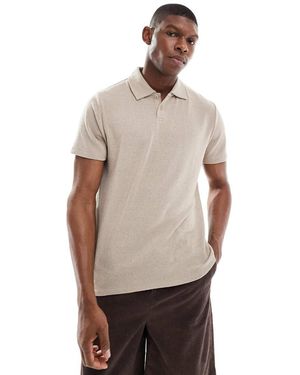 New Look Polo Marrón Claro De Manga Corta De Tejido Texturizado De - Neutro