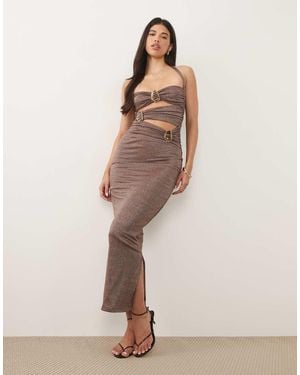 Murci Vestito Lungo Allacciato Al Collo Con Cut-Out Squadrato Color Cioccolato Scintillante Con Dettagli - Neutro