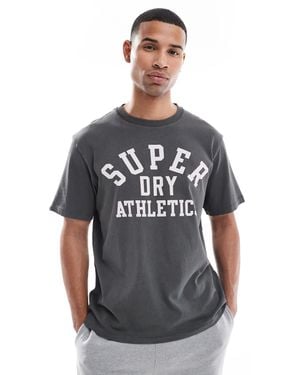 Superdry Vintage – athletic essential – t-shirt - Grau