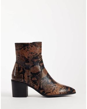 ASOS Botas Con Tacón Y Cremallera Con Estampado De-Marrón